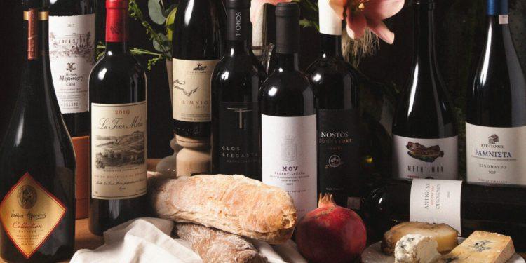 10 σπουδαία ελληνικά κόκκινα κρασιά που αξίζει να δοκιμάσετε