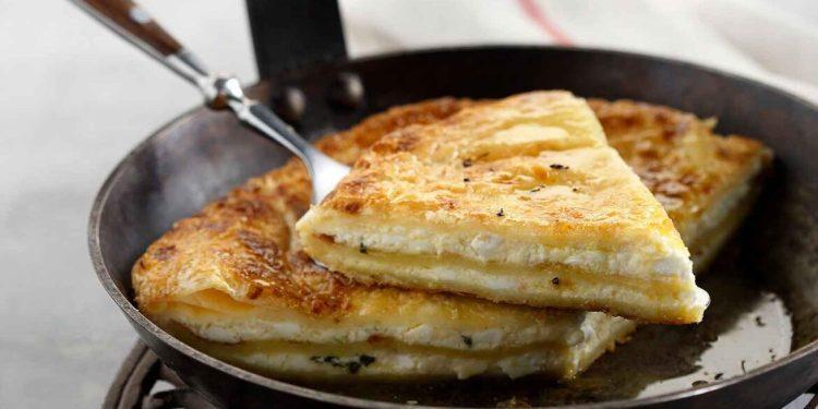 Τυρινή εβδομάδα: τα έθιμα και τα φαγητά της Τυροφάγου