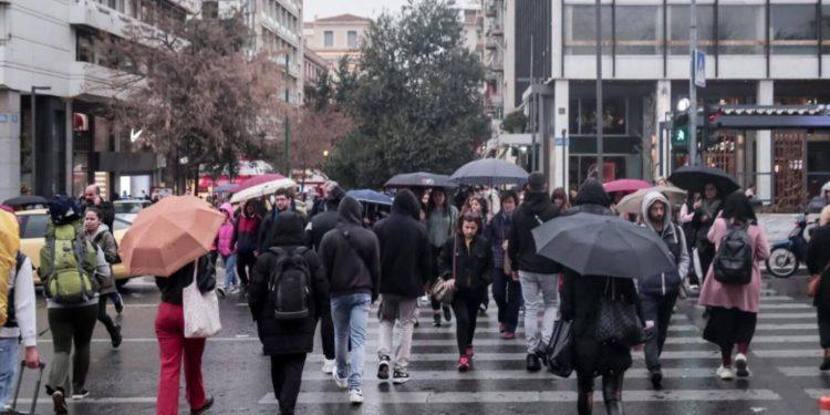 Καιρός: Επιδείνωση από το μεσημέρι με βροχές και πτώση της θερμοκρασίας – Ποιες περιοχές θα επηρεαστούν