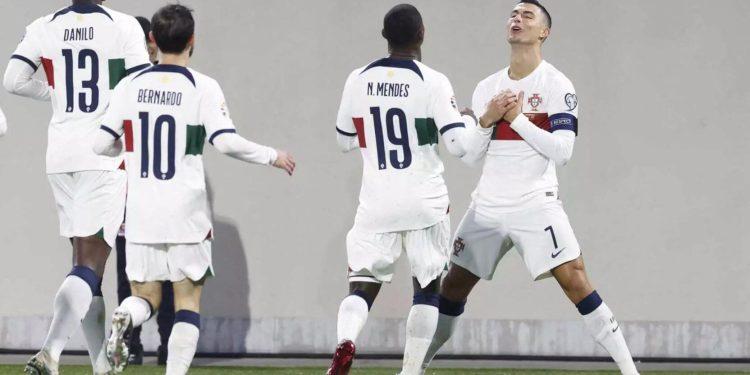 Προκριματικά Euro 2024: Νίκη για την Πορτογαλία με σόου Κριστιάνο Ρονάλντο – Όλα τα αποτελέσματα