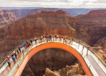 Road trip στην Αμερική: Από την Άγρια Δύση στο αστραφτερό Λας Βέγκας