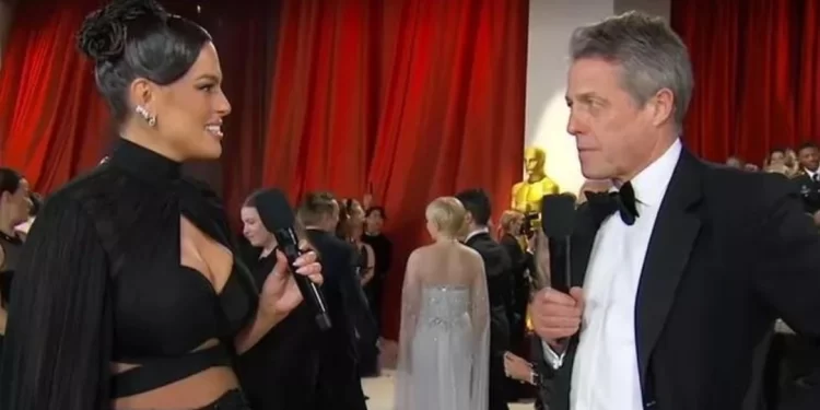 Όσκαρ 2023: Χαμός με τον αγενή Χιου Γκραντ και τη σνομπ συνέντευξη στην Άσλεϊ Γκράχαμ – Βίντεο