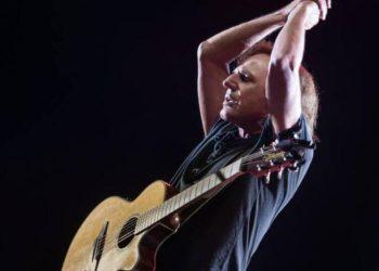 50 χρόνια Βασίλης Παπακωνσταντίνου: Μια βραδιά που θα γράψει ιστορία στο Καλλιμάρμαρο