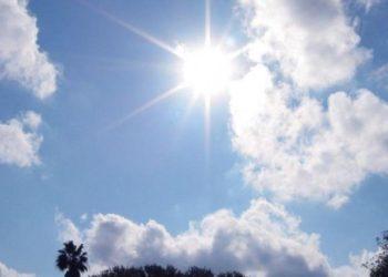 Καιρός: Ηλιοφάνεια και άνοδος της θερμοκρασίας σήμερα