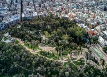 Υψηλό ενδιαφέρον: Αμερικανοί, Γάλλοι και Γερμανοί θέλουν να αγοράσουν ακίνητα στην Ελλάδα