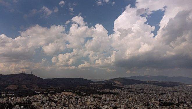 Καιρός Αθήνα: Νεφώσεις που βαθμιαία θα πυκνώσουν