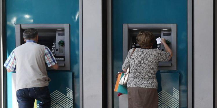 Πότε θα καταβληθεί η έκτακτη ενίσχυση στους συνταξιούχους: Ποιους αφορά