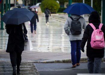 Καιρός: Σε ποιες περιοχές θα βρέξει – Ανεβαίνει η θερμοκρασία