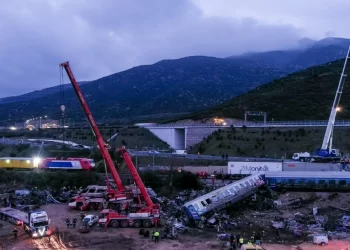 Σύγκρουση τρένων στη Λάρισα: 24ωρη απεργία σήμερα σε Μετρό και Σιδηρόδρομο
