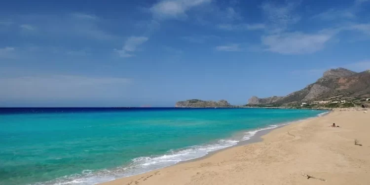 Tripadvisor: Δύο ελληνικές παραλίες στις καλύτερες του κόσμου