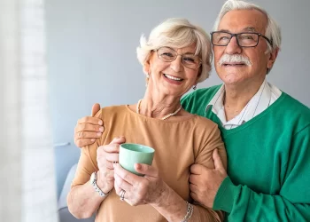 Άνοια: Η πασίγνωστη βιταμίνη που σώζει το μυαλό των 80ρηδων