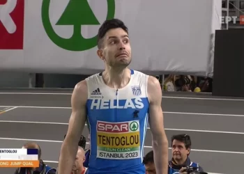 Μίλτος Τεντόγλου: Η φοβερή γκριμάτσα στον Πομάσκι μετά το πρώτο άλμα του – Δείτε βίντεο