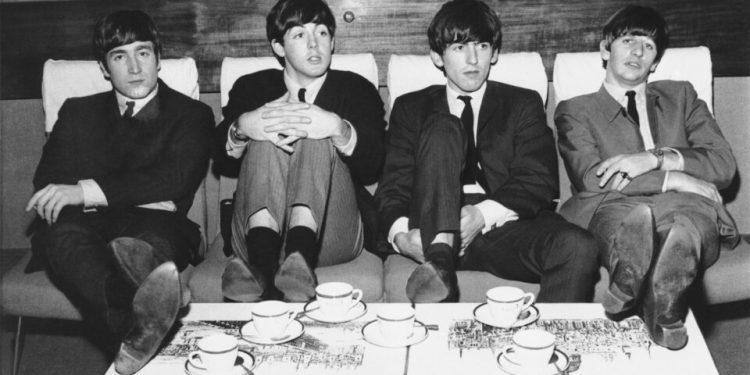 Ο τυφώνας Beatles σε μια σχολική ηχογράφηση του ’63