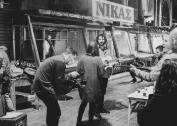 Σπασμένος Ήχος: Το μουσικό ντοκιμαντέρ για το μπουζούκι στον ιστορικό κινηματογράφο Άστορ