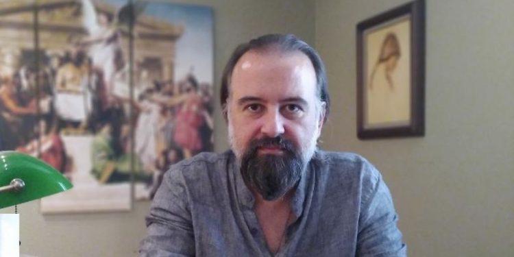 Ο Γιώργος Ιωαννίδης στο M&L: «Ανάσταση σημαίνει ανάταση της στάσης του ατόμου μέσα στον χρόνο»