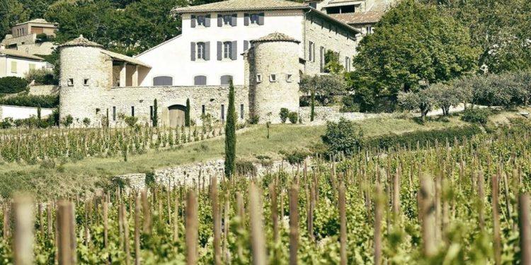 Οι αμπελώνες του Πάπα παράγουν τα πιο διάσημα κρασιά στην κοιλάδα του Ραδανού