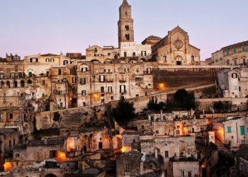 Ματέρα: H πανάρχαια πέτρινη πόλη που πρωταγωνιστεί στις ταινίες για τη ζωή του Χριστού