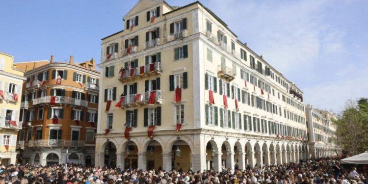 Καιρός: Πώς θα κάνουμε Ανάσταση – Η πρόγνωση για την Κυριακή του Πάσχα