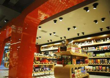 Μύκονος: Το super market που κάνει θραύση με DJs, bartenders και τον σεφ του Ρονάλντο «πάει» και στο Λονδίνο