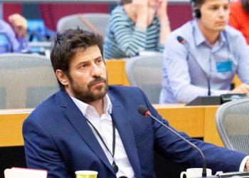 Αλ. Γεωργούλης: Εκτός ΣΥΡΙΖΑ μετά από καταγγελία