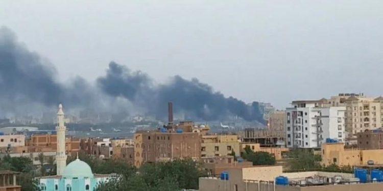 Συνεχίζονται οι μάχες στο Σουδάν- Τουλάχιστον 270 νεκροί