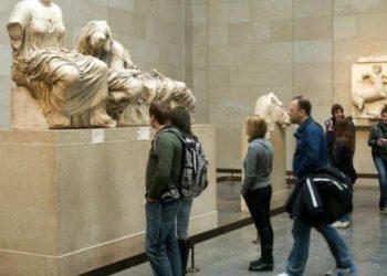 Liberation: «Τελικά, όλη η Ευρώπη, όλοι μας, κάτι κλέψαμε από την Ελλάδα»