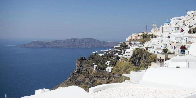 CNN: Θέμα χρόνου μια μεγάλη ηφαιστειακή έκρηξη στη Σαντορίνη;