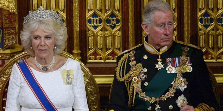 Καμίλα Πάρκερ Μπόουλς: Οι Βρετανοί διαφωνούν με τον τίτλο «βασίλισσα», μόνο το 2% τον αναγνωρίζει