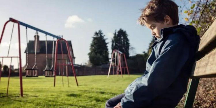 ΔΕΠΥ: Γιατί δυσκολεύει τα παιδιά να κάνουν φίλους