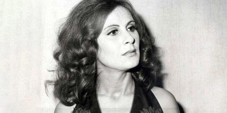 Ρένα Κουμιώτη: Πέθανε σε ηλικία 81 ετών η τραγουδίστρια