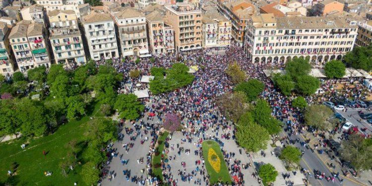 Πάσχα 2023: Σε ποιους προορισμούς θα ταξιδέψουν οι Έλληνες -Ποιος είναι ο πρώτος σε προτιμήσεις