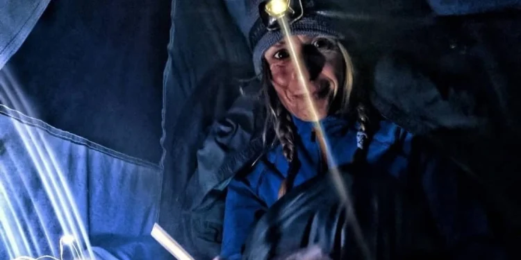 Ισπανία: Αθλήτρια βλέπει για πρώτη φορά τον ήλιο αφού έζησε 500 μέρες σε σπηλιά βάθους 70 μέτρων