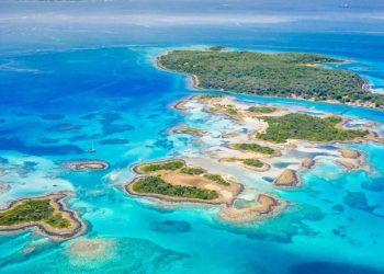 Τα εξωτικά Λιχαδονήσια από ψηλά – Ο απόλυτος τουριστικός προορισμός (ΒΙΝΤΕΟ)