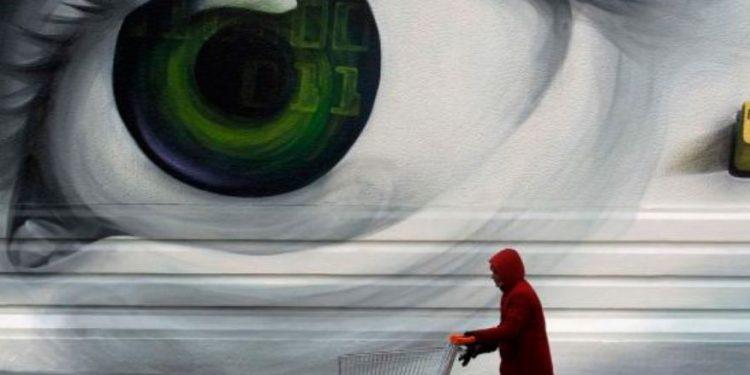 ΕΛΣΤΑΤ: Πολύ ικανοποιημένο από τη ζωή του δηλώνει το 56,8% των Ελλήνων