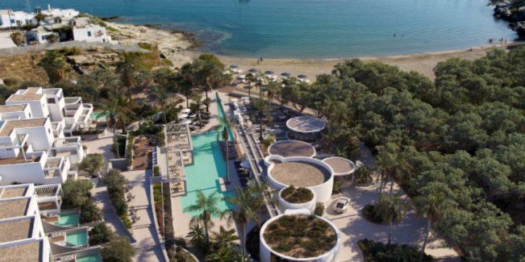 Grivalia: Στην τελική ευθεία για να ανοίξει το Avant Mar στην Πάρο