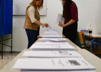 Εκλογές 2023: Οδηγός για την κάλπη – Τα εκλογικά τμήματα, οι σταυροί και οι υποψήφιοι