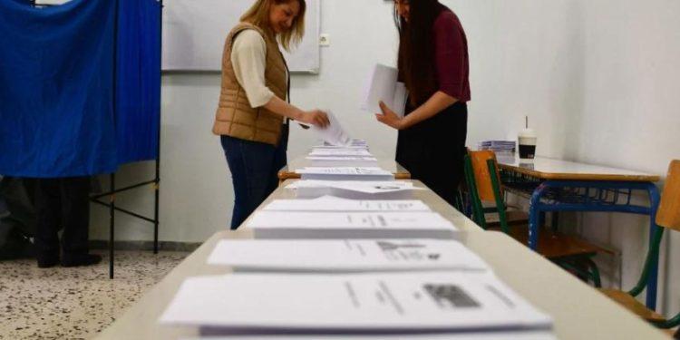 Εκλογές 2023: Οδηγός για την κάλπη – Τα εκλογικά τμήματα, οι σταυροί και οι υποψήφιοι