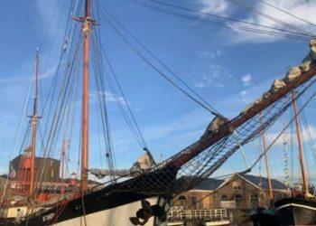 Ολλανδία: Ιστορικό ιστιοφόρο 111 ετών επιστρέφει σε υπηρεσία [εικόνες]