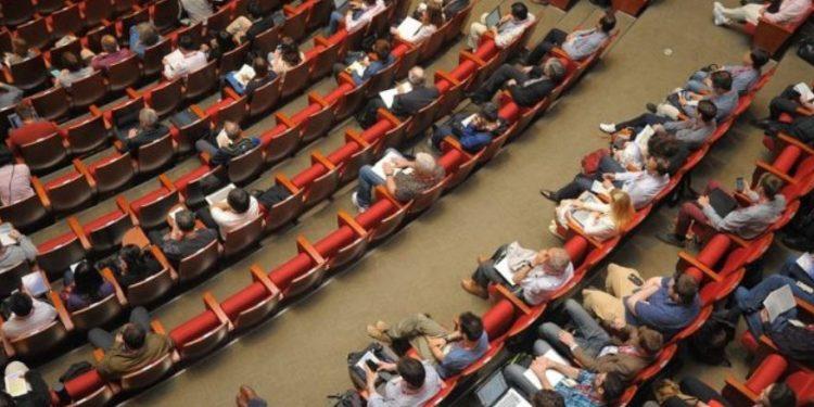 Τουρισμός: Ενδιαφέρον για διοργάνωση συνεδρίων στην Ελλάδα