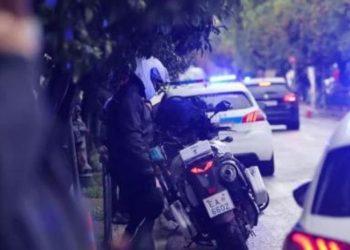 Θεσσαλονίκη: Τον καταδίωκε η Ασφάλεια και έπαιρνε τηλέφωνο την… αστυνομία για να τον βοηθήσει