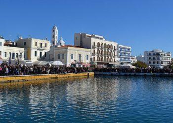 Δημοφιλείς στην αμερικανική και καναδική αγορά η Μήλος, η Τήνος και η Πάρος