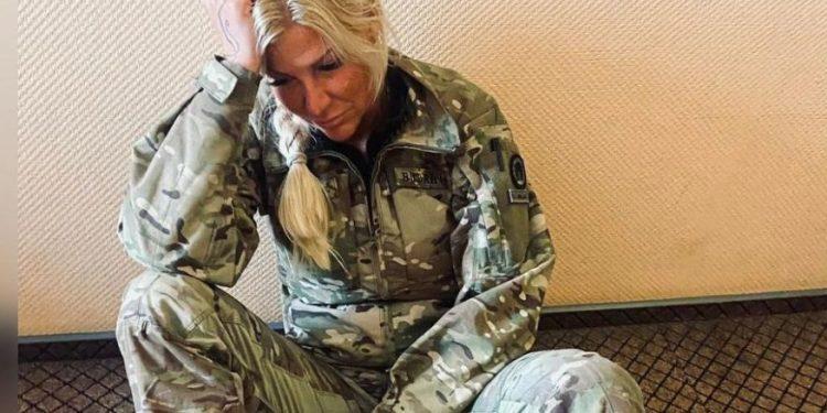 Πόλεμος στην Ουκρανία: Ποια είναι η Σουηδέζα πολιτικός που άφησε οικογένεια, καριέρα και πατρίδα