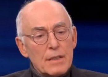 Αϋφαντής: Ο Κοτζιάς με έστειλε πειθαρχικό όταν αποκάλυψα κύκλωμα εμπορίας θεωρήσεων στη Τεχεράνη