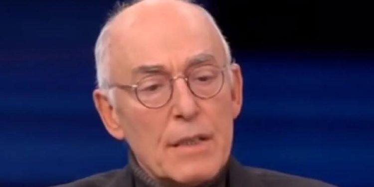 Αϋφαντής: Ο Κοτζιάς με έστειλε πειθαρχικό όταν αποκάλυψα κύκλωμα εμπορίας θεωρήσεων στη Τεχεράνη