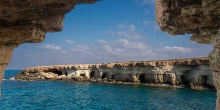 Στους 34 βαθμούς ο υδράργυρος – Πού αναμένονται μεμονωμένες βροχές