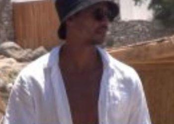 Ζόελ Ματίπ: Στη Μύκονο ο άσος της Λίβερπουλ – Βίντεο