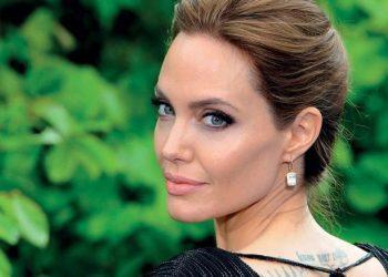 H Αντζελίνα Τζολί προετοιμάζεται για τον ρόλο της ζωής της – Θα ενσαρκώσει τη Μαρία Κάλλας