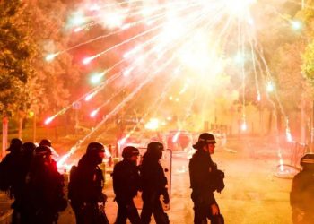 Γαλλία: Συνεχίζεται το πολεμικό κλίμα- 667 συλλήψεις στις διαδηλώσεις