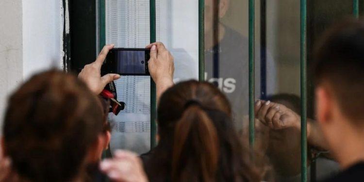 Πανελλήνιες 2023: Οι πρώτες δηλώσεις των αριστούχων – «Συστηματικό διάβασμα με μέθοδο»