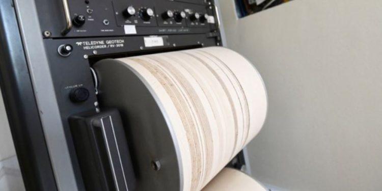 Σαντορίνη: Σεισμός 4 Ρίχτερ ανάμεσα σε Αμοργό και Σαντορίνη